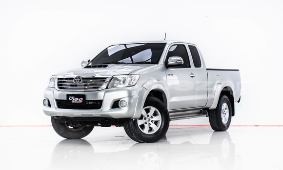 Buy Used Toyota Hiluxe VIGO Red Car in Bangkok in Bangkok Buy Used Toyota Hiluxe VIGO Red Car in Bangkok in Bangkok