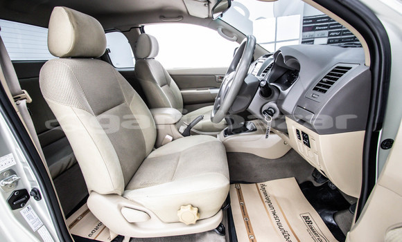 Buy Used Toyota Hiluxe VIGO Red Car in Bangkok in Bangkok Buy Used Toyota Hiluxe VIGO Red Car in Bangkok in Bangkok