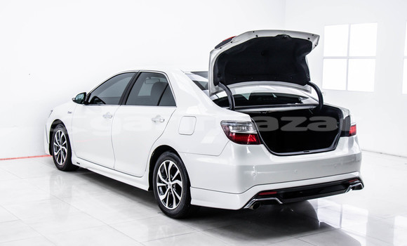 Buy Used Toyota Camry White Car in Bangkok in Bangkok Buy Used Toyota Camry White Car in Bangkok in Bangkok