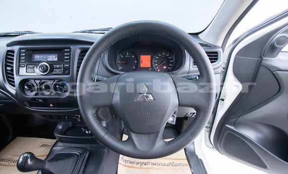 ซื้อ รถมือสอง Mitsubishi Triton ขาว รถยนต์ ใน %{เมือง} ใน กรุงเทพมหานคร ซื้อ รถมือสอง Mitsubishi Triton ขาว รถยนต์ ใน %{เมือง} ใน กรุงเทพมหานคร