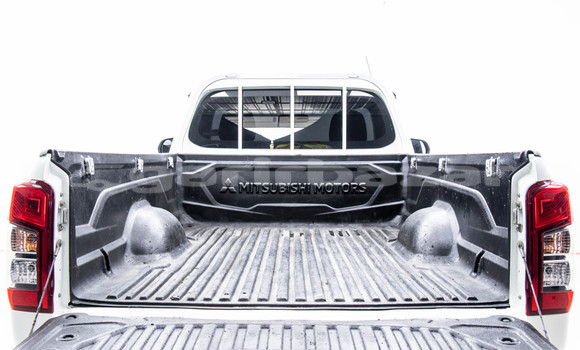 ซื้อ รถมือสอง Mitsubishi Triton ขาว รถยนต์ ใน %{เมือง} ใน กรุงเทพมหานคร ซื้อ รถมือสอง Mitsubishi Triton ขาว รถยนต์ ใน %{เมือง} ใน กรุงเทพมหานคร