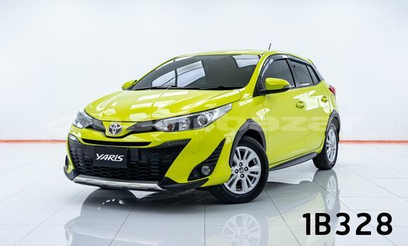 Buy Used Toyota Yaris Green Car in Bangkok in Bangkok