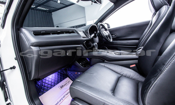 ซื้อ รถมือสอง Honda HR-V ขาว รถยนต์ ใน %{เมือง} ใน กรุงเทพมหานคร ซื้อ รถมือสอง Honda HR-V ขาว รถยนต์ ใน %{เมือง} ใน กรุงเทพมหานคร