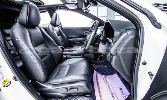 ซื้อ รถมือสอง Honda HR-V ขาว รถยนต์ ใน %{เมือง} ใน กรุงเทพมหานคร ซื้อ รถมือสอง Honda HR-V ขาว รถยนต์ ใน %{เมือง} ใน กรุงเทพมหานคร