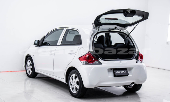 ซื้อ รถมือสอง Honda Brio ขาว รถยนต์ ใน %{เมือง} ใน กรุงเทพมหานคร ซื้อ รถมือสอง Honda Brio ขาว รถยนต์ ใน %{เมือง} ใน กรุงเทพมหานคร