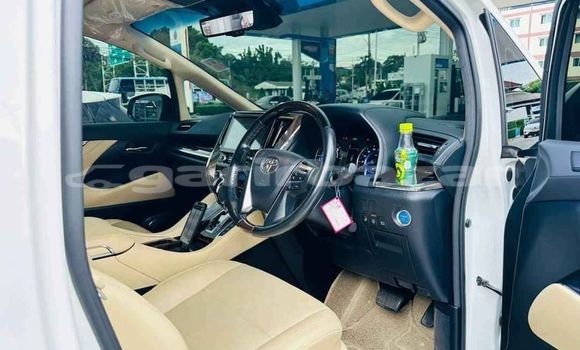 ซื้อ รถมือสอง Toyota Alphard ขาว รถยนต์ ใน %{เมือง} ใน กรุงเทพมหานคร ซื้อ รถมือสอง Toyota Alphard ขาว รถยนต์ ใน %{เมือง} ใน กรุงเทพมหานคร