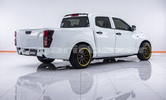 ซื้อ รถมือสอง Isuzu D-max Cab4 ขาว รถยนต์ ใน %{เมือง} ใน กรุงเทพมหานคร ซื้อ รถมือสอง Isuzu D-max Cab4 ขาว รถยนต์ ใน %{เมือง} ใน กรุงเทพมหานคร