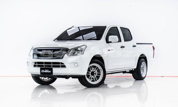 Buy Used Isuzu D-Max White Car in Bangkok in Bangkok Buy Used Isuzu D-Max White Car in Bangkok in Bangkok