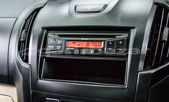 Buy Used Isuzu D-Max White Car in Bangkok in Bangkok Buy Used Isuzu D-Max White Car in Bangkok in Bangkok