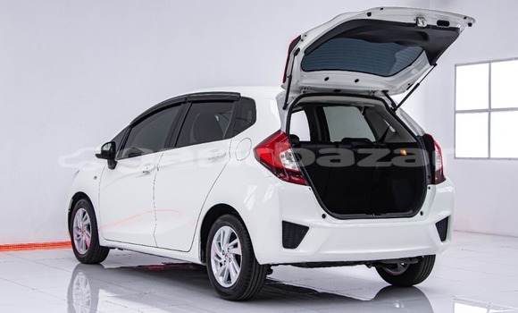 ซื้อ รถมือสอง Honda Jazz ขาว รถยนต์ ใน %{เมือง} ใน กรุงเทพมหานคร ซื้อ รถมือสอง Honda Jazz ขาว รถยนต์ ใน %{เมือง} ใน กรุงเทพมหานคร