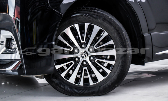 Buy Used Toyota Crown Majesta Black Car in Bangkok in Bangkok Buy Used Toyota Crown Majesta Black Car in Bangkok in Bangkok