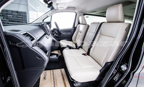 Buy Used Toyota Crown Majesta Black Car in Bangkok in Bangkok Buy Used Toyota Crown Majesta Black Car in Bangkok in Bangkok