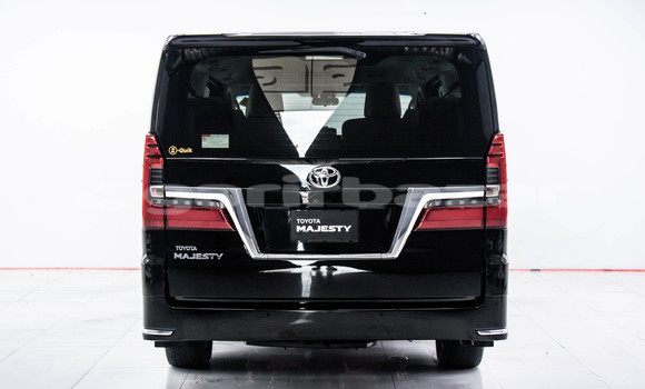 Buy Used Toyota Crown Majesta Black Car in Bangkok in Bangkok Buy Used Toyota Crown Majesta Black Car in Bangkok in Bangkok