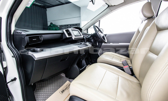 Buy Used Honda Freed White Car in Bangkok in Bangkok Buy Used Honda Freed White Car in Bangkok in Bangkok