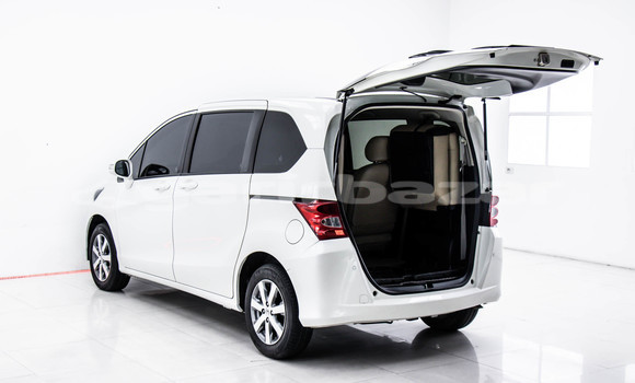 Buy Used Honda Freed White Car in Bangkok in Bangkok Buy Used Honda Freed White Car in Bangkok in Bangkok