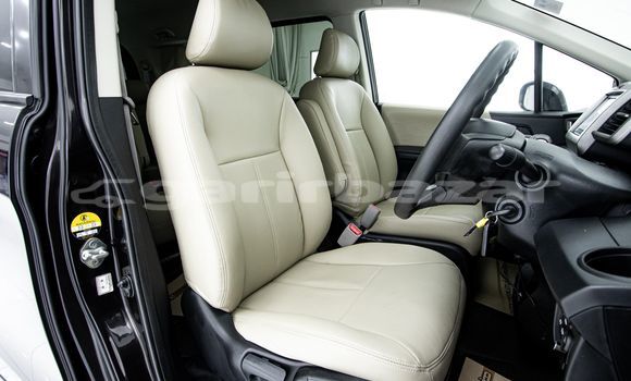 Buy Used Honda Freed Brown Car in Bangkok in Bangkok Buy Used Honda Freed Brown Car in Bangkok in Bangkok