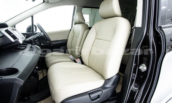 Buy Used Honda Freed Brown Car in Bangkok in Bangkok Buy Used Honda Freed Brown Car in Bangkok in Bangkok