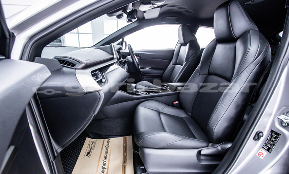 Buy Used Toyota C-HR Other Car in Bangkok in Bangkok Buy Used Toyota C-HR Other Car in Bangkok in Bangkok