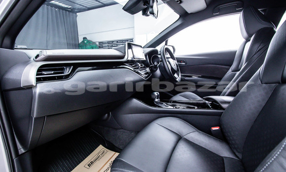 Buy Used Toyota C-HR Other Car in Bangkok in Bangkok Buy Used Toyota C-HR Other Car in Bangkok in Bangkok
