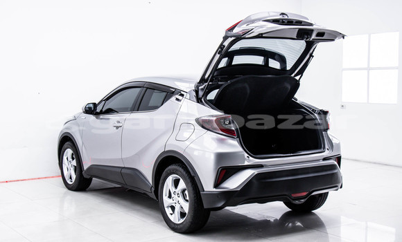 Buy Used Toyota C-HR Other Car in Bangkok in Bangkok Buy Used Toyota C-HR Other Car in Bangkok in Bangkok