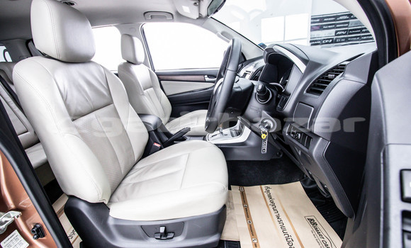 Buy Used Isuzu MU-X Brown Car in Bangkok in Bangkok Buy Used Isuzu MU-X Brown Car in Bangkok in Bangkok