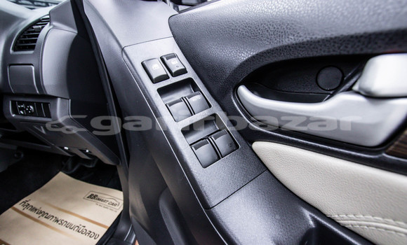 Buy Used Isuzu MU-X Brown Car in Bangkok in Bangkok Buy Used Isuzu MU-X Brown Car in Bangkok in Bangkok