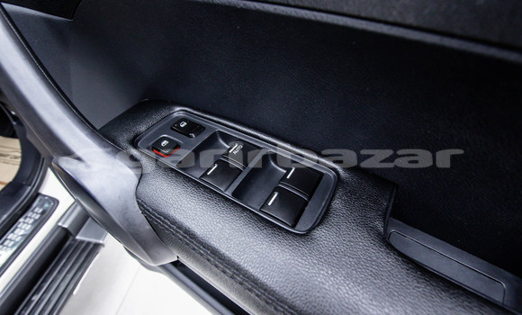 Buy Used Honda CR-V White Car in Bangkok in Bangkok Buy Used Honda CR-V White Car in Bangkok in Bangkok