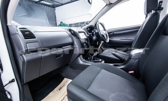 ซื้อ รถมือสอง Isuzu D-Max ขาว รถยนต์ ใน %{เมือง} ใน กรุงเทพมหานคร ซื้อ รถมือสอง Isuzu D-Max ขาว รถยนต์ ใน %{เมือง} ใน กรุงเทพมหานคร