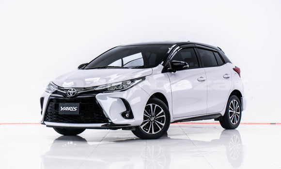Buy Used Toyota Yaris White Car in Bangkok in Bangkok Buy Used Toyota Yaris White Car in Bangkok in Bangkok