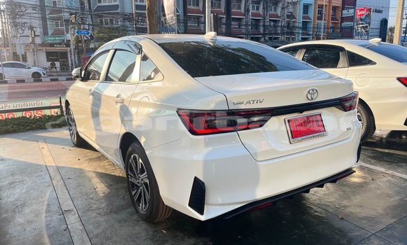 ซื้อ รถมือสอง Toyota Yaris ขาว รถยนต์ ใน %{เมือง} ใน กรุงเทพมหานคร ซื้อ รถมือสอง Toyota Yaris ขาว รถยนต์ ใน %{เมือง} ใน กรุงเทพมหานคร