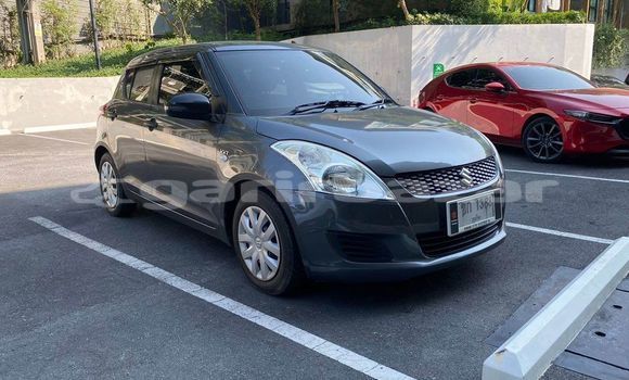 ซื้อ รถมือสอง Suzuki Swift อื่น ๆ รถยนต์ ใน %{เมือง} ใน กรุงเทพมหานคร