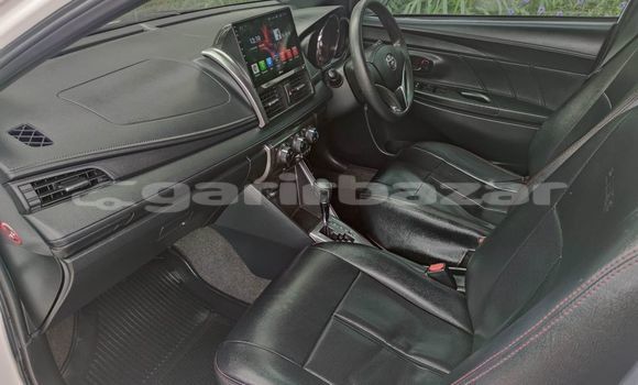 ซื้อ รถมือสอง Toyota Yaris ขาว รถยนต์ ใน %{เมือง} ใน กรุงเทพมหานคร ซื้อ รถมือสอง Toyota Yaris ขาว รถยนต์ ใน %{เมือง} ใน กรุงเทพมหานคร