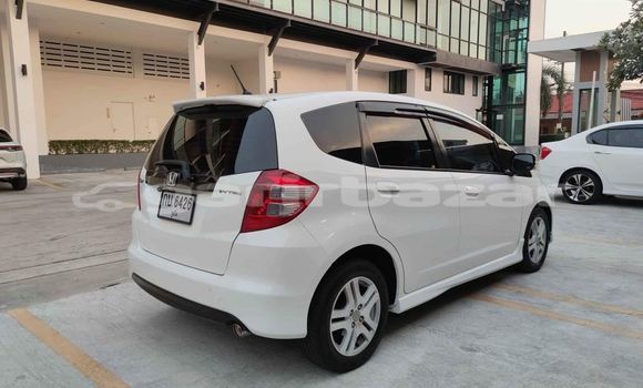 ซื้อ รถมือสอง Honda Jazz ขาว รถยนต์ ใน %{เมือง} ใน กรุงเทพมหานคร ซื้อ รถมือสอง Honda Jazz ขาว รถยนต์ ใน %{เมือง} ใน กรุงเทพมหานคร