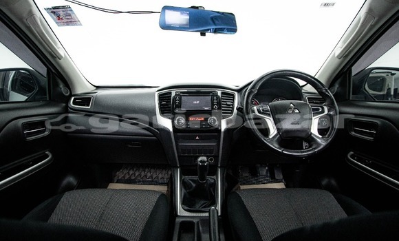 ซื้อ รถมือสอง Mitsubishi Triton ขาว รถยนต์ ใน %{เมือง} ใน กรุงเทพมหานคร ซื้อ รถมือสอง Mitsubishi Triton ขาว รถยนต์ ใน %{เมือง} ใน กรุงเทพมหานคร