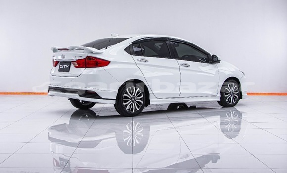 ซื้อ รถมือสอง Honda City ขาว รถยนต์ ใน %{เมือง} ใน กรุงเทพมหานคร ซื้อ รถมือสอง Honda City ขาว รถยนต์ ใน %{เมือง} ใน กรุงเทพมหานคร