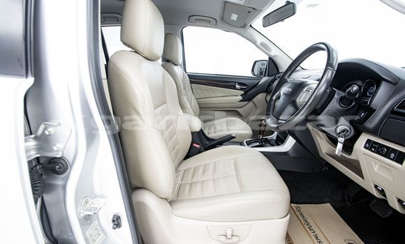 ซื้อ รถมือสอง Isuzu D–MAX อื่น ๆ รถยนต์ ใน %{เมือง} ใน กรุงเทพมหานคร ซื้อ รถมือสอง Isuzu D–MAX อื่น ๆ รถยนต์ ใน %{เมือง} ใน กรุงเทพมหานคร