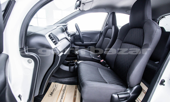 ซื้อ รถมือสอง Honda Brio ขาว รถยนต์ ใน %{เมือง} ใน กรุงเทพมหานคร ซื้อ รถมือสอง Honda Brio ขาว รถยนต์ ใน %{เมือง} ใน กรุงเทพมหานคร