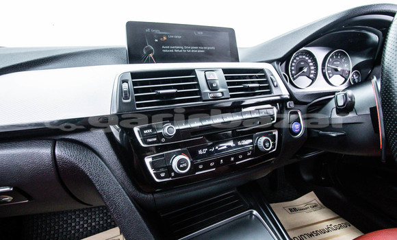 ซื้อ รถมือสอง BMW 3–Series ขาว รถยนต์ ใน %{เมือง} ใน กรุงเทพมหานคร ซื้อ รถมือสอง BMW 3–Series ขาว รถยนต์ ใน %{เมือง} ใน กรุงเทพมหานคร