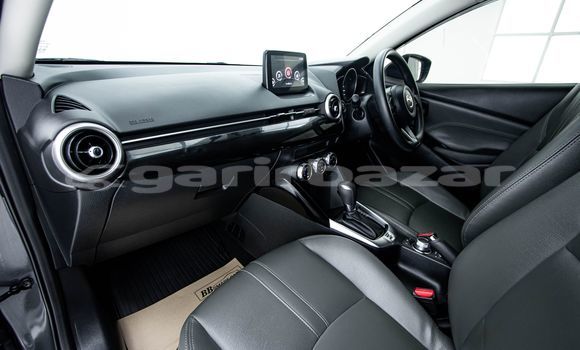 ซื้อ รถมือสอง Mazda 2 สีดำ รถยนต์ ใน %{เมือง} ใน กรุงเทพมหานคร ซื้อ รถมือสอง Mazda 2 สีดำ รถยนต์ ใน %{เมือง} ใน กรุงเทพมหานคร