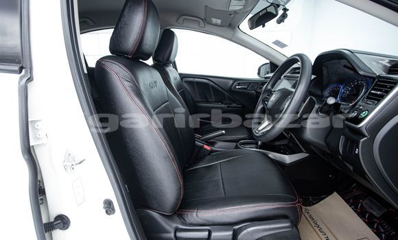 Buy Used Honda City White Car in Bangkok in Bangkok Buy Used Honda City White Car in Bangkok in Bangkok