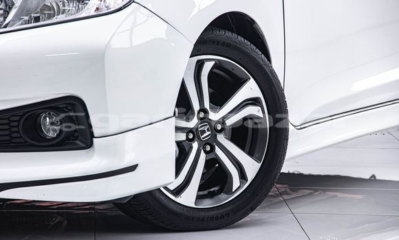 Buy Used Honda City White Car in Bangkok in Bangkok Buy Used Honda City White Car in Bangkok in Bangkok