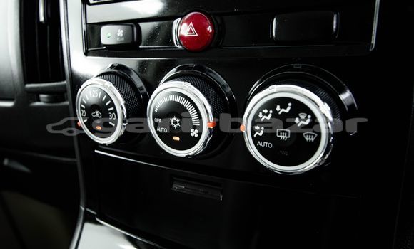 Buy Used Mitsubishi Delica White Car in Bangkok in Bangkok Buy Used Mitsubishi Delica White Car in Bangkok in Bangkok