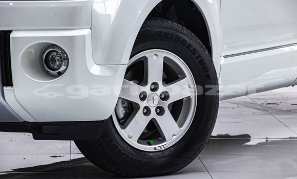 Buy Used Mitsubishi Delica White Car in Bangkok in Bangkok Buy Used Mitsubishi Delica White Car in Bangkok in Bangkok