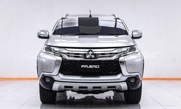 Buy Used Mitsubishi Pajero Other Car in Bangkok in Bangkok Buy Used Mitsubishi Pajero Other Car in Bangkok in Bangkok