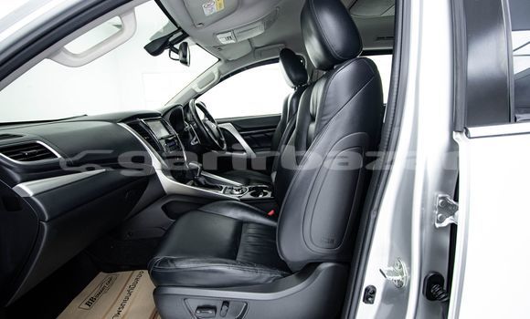 Buy Used Mitsubishi Pajero Other Car in Bangkok in Bangkok Buy Used Mitsubishi Pajero Other Car in Bangkok in Bangkok