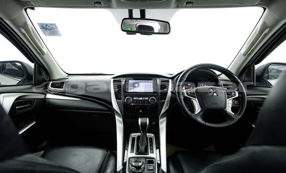 Buy Used Mitsubishi Pajero Other Car in Bangkok in Bangkok Buy Used Mitsubishi Pajero Other Car in Bangkok in Bangkok