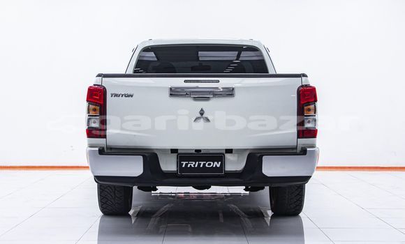 Buy Used Mitsubishi Triton White Car in Bangkok in Bangkok Buy Used Mitsubishi Triton White Car in Bangkok in Bangkok