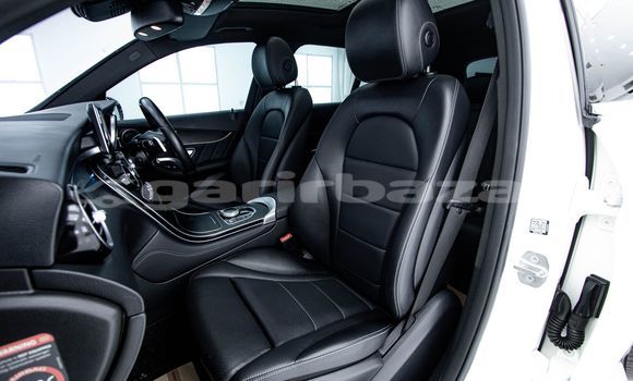 ซื้อ รถมือสอง Mercedes-Benz GLC 250D ขาว รถยนต์ ใน %{เมือง} ใน กรุงเทพมหานคร ซื้อ รถมือสอง Mercedes-Benz GLC 250D ขาว รถยนต์ ใน %{เมือง} ใน กรุงเทพมหานคร