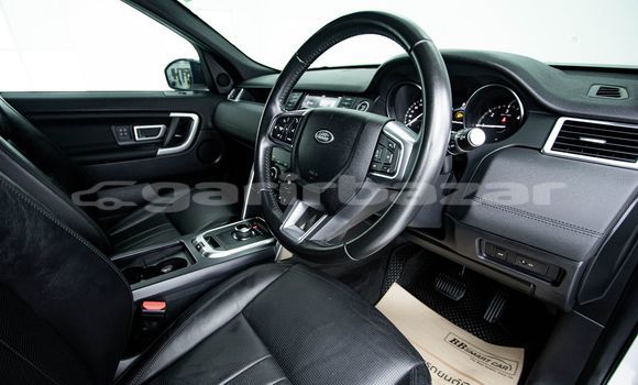 ซื้อ รถมือสอง Land Rover Discovery Sport ขาว รถยนต์ ใน %{เมือง} ใน กรุงเทพมหานคร ซื้อ รถมือสอง Land Rover Discovery Sport ขาว รถยนต์ ใน %{เมือง} ใน กรุงเทพมหานคร