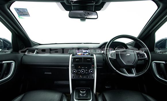 ซื้อ รถมือสอง Land Rover Discovery Sport ขาว รถยนต์ ใน %{เมือง} ใน กรุงเทพมหานคร ซื้อ รถมือสอง Land Rover Discovery Sport ขาว รถยนต์ ใน %{เมือง} ใน กรุงเทพมหานคร